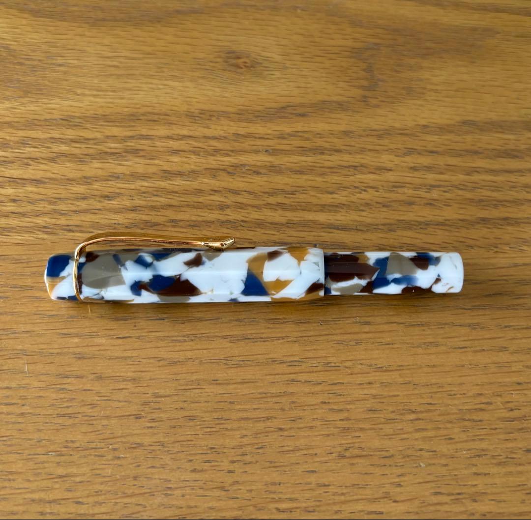 10/13まで値下げ カヴェコ 万年筆 アートスポーツ テラゾ EF