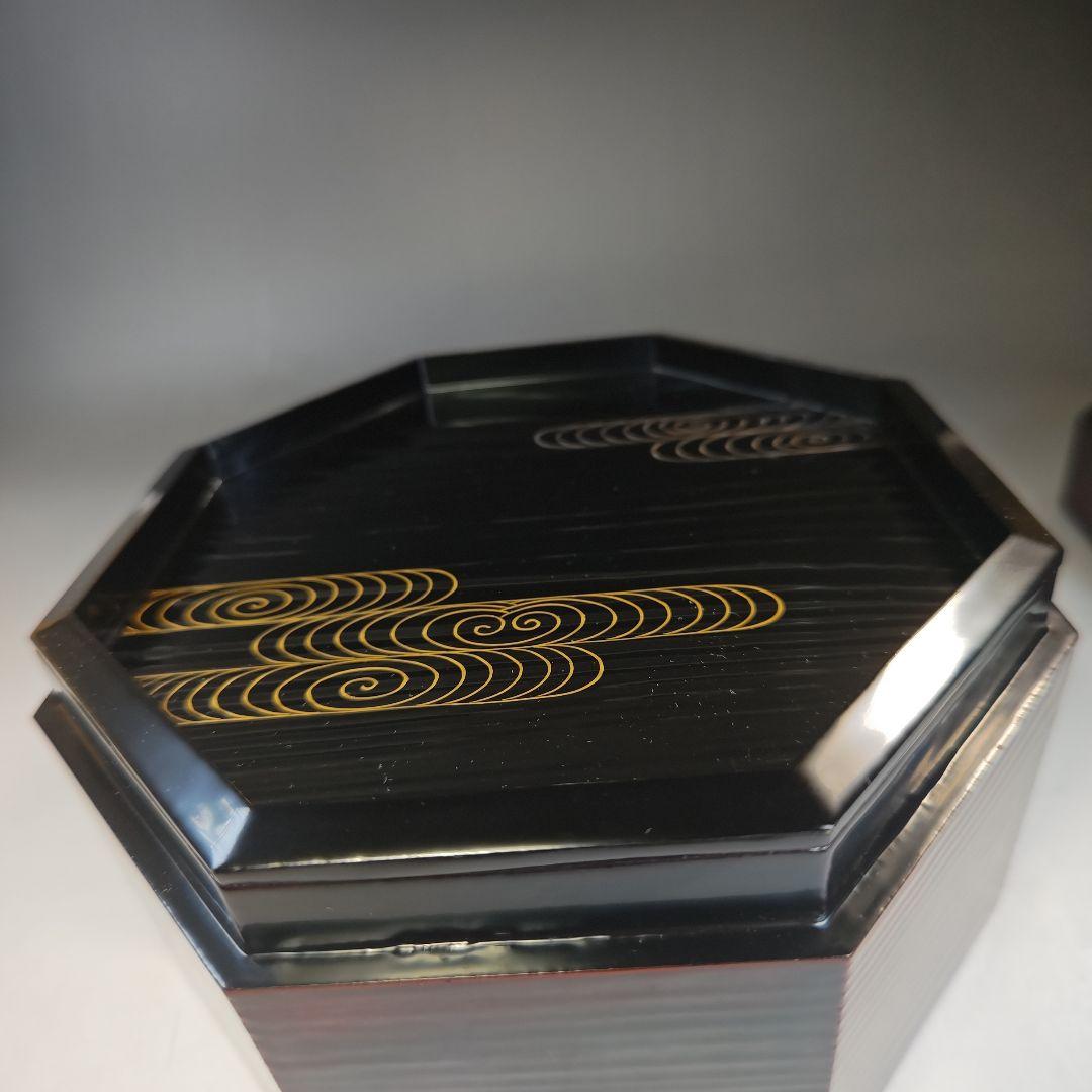 イ853 食籠『葵春作』『溜一閑塗八角　喰篭　共箱』菓子器　茶道具　漆塗