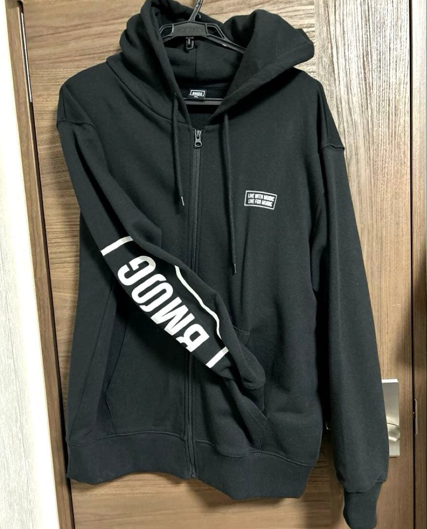■美品■ BMSG ジップアップパーカー　XL