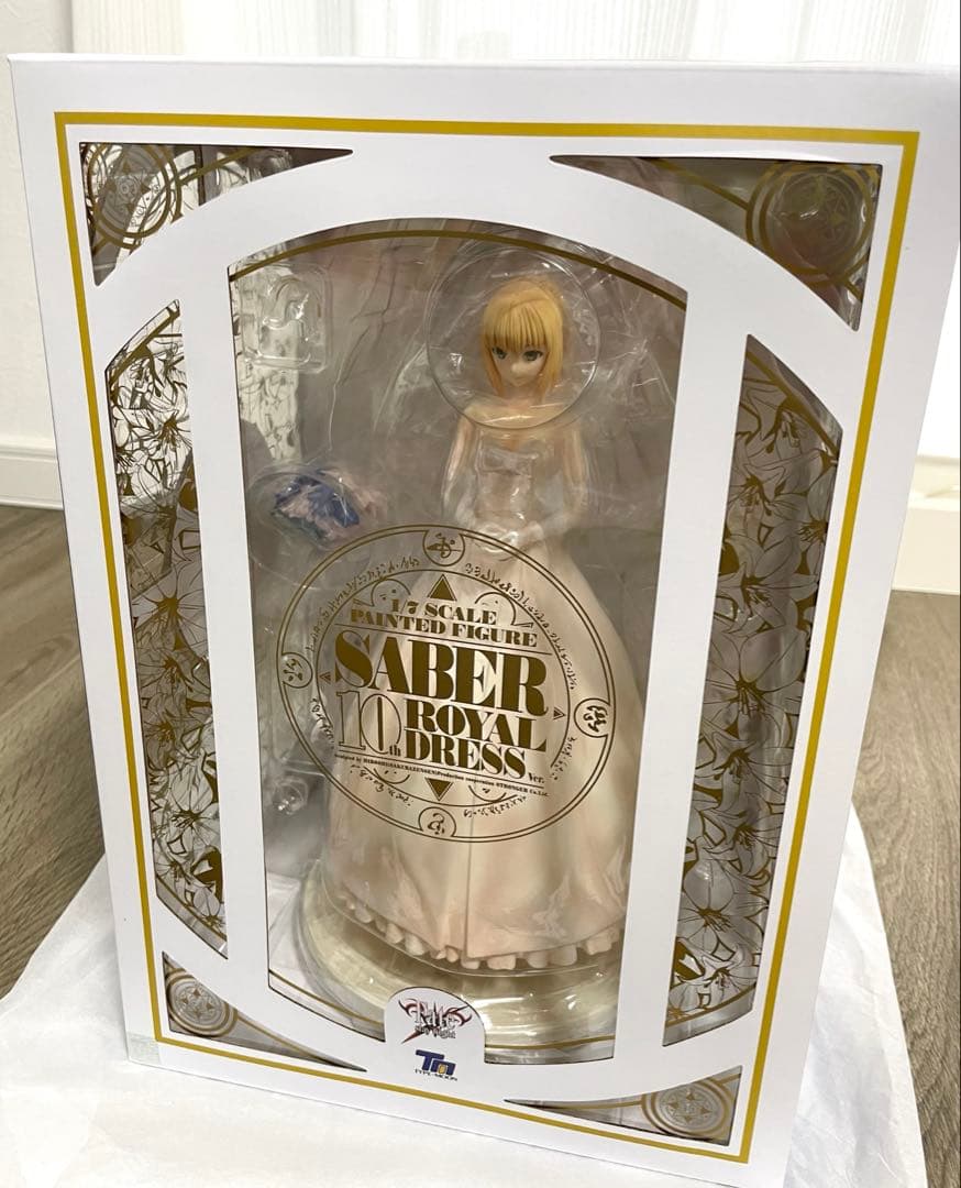 Fate セイバー 10thロイヤルドレスver. 1/7スケールフィギュア