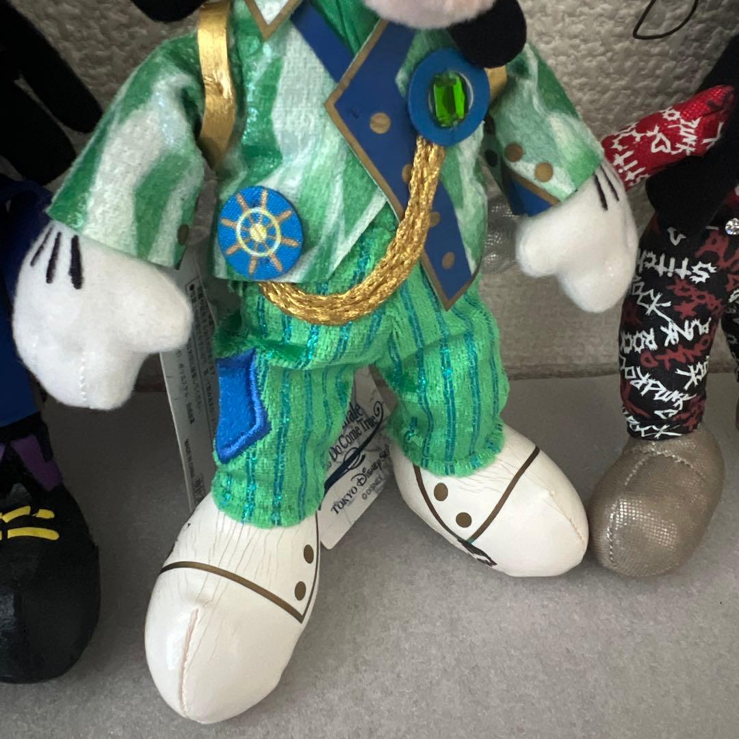 グーフィーぬいぐるみバッジ　マックスぬいぐるみバッジ2体　　　　まとめ売り