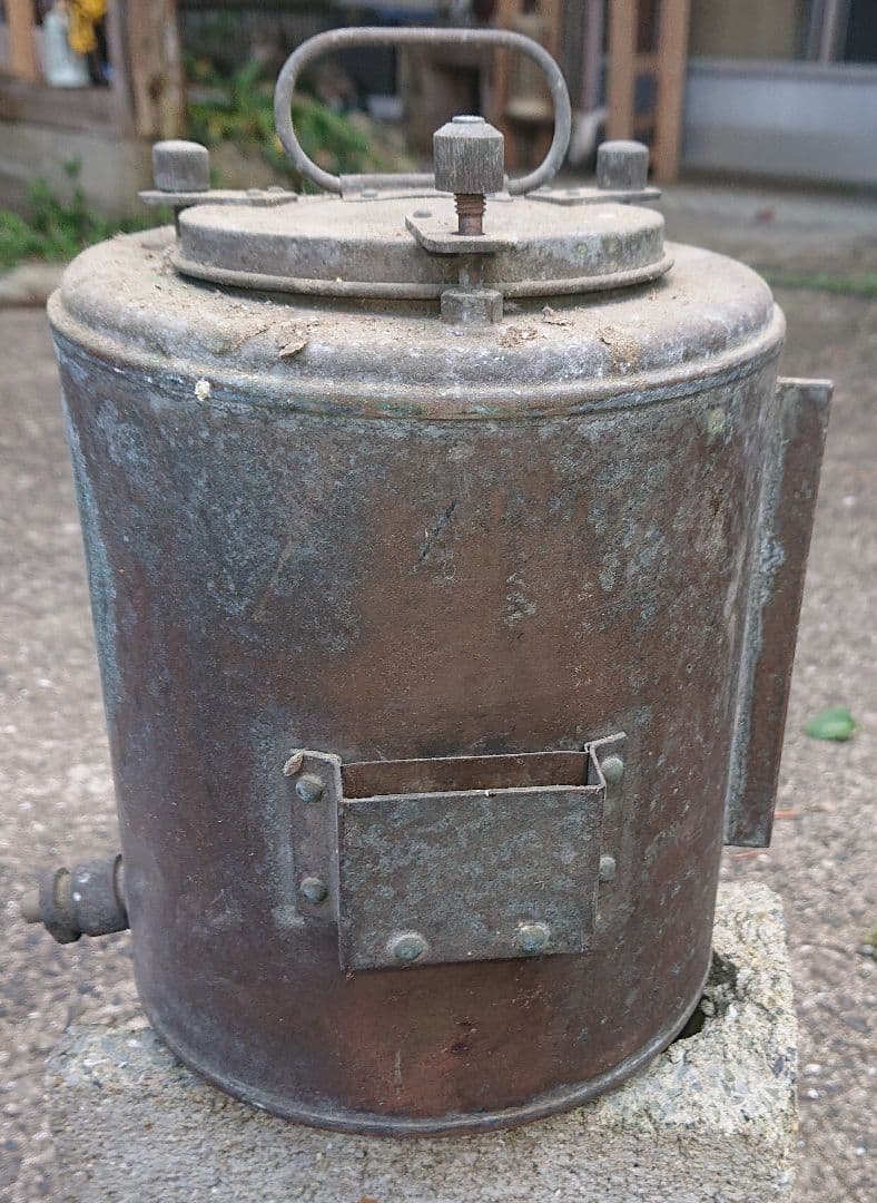 珍品！昭和初期の頃 船舶用方向灯゛赤゛お店のアンティークインテリアにいかがですか