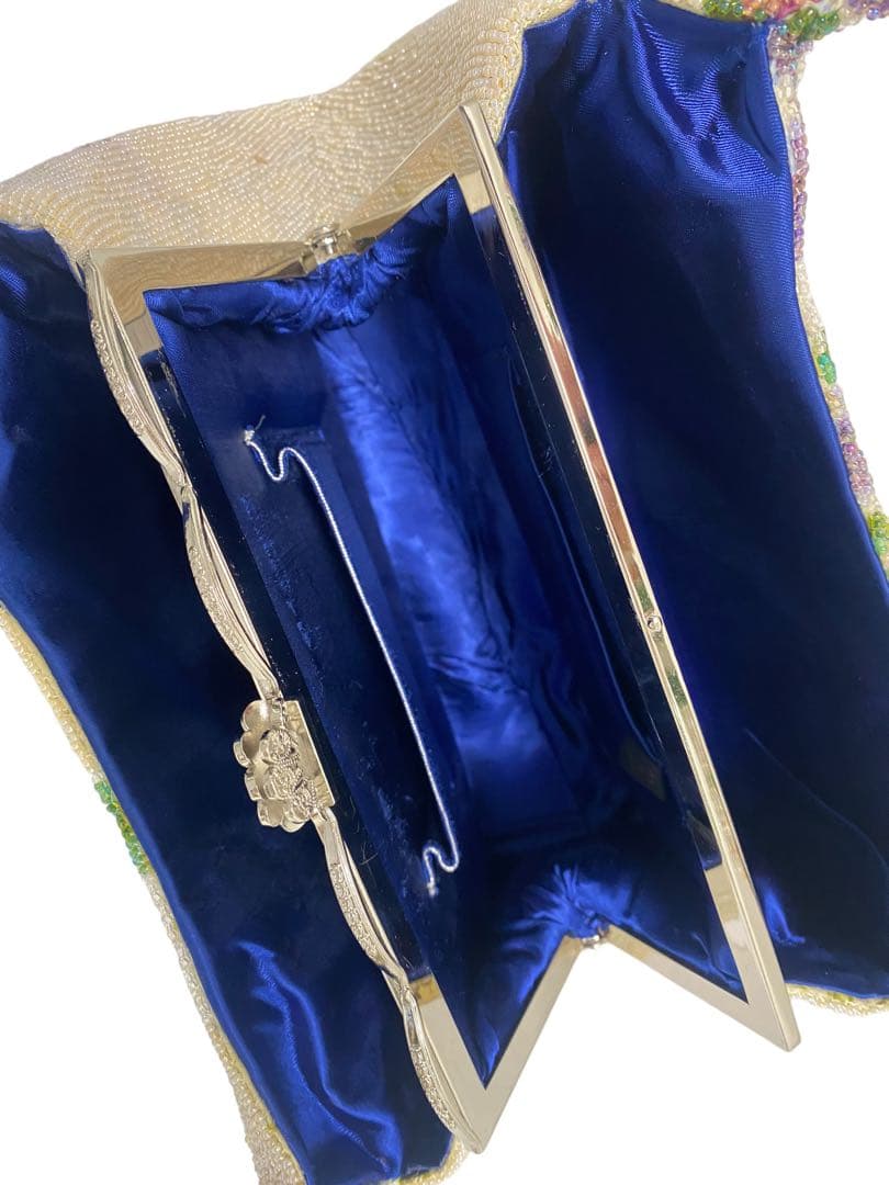 希少　ピーズハンドバック　刺繍ビーズ