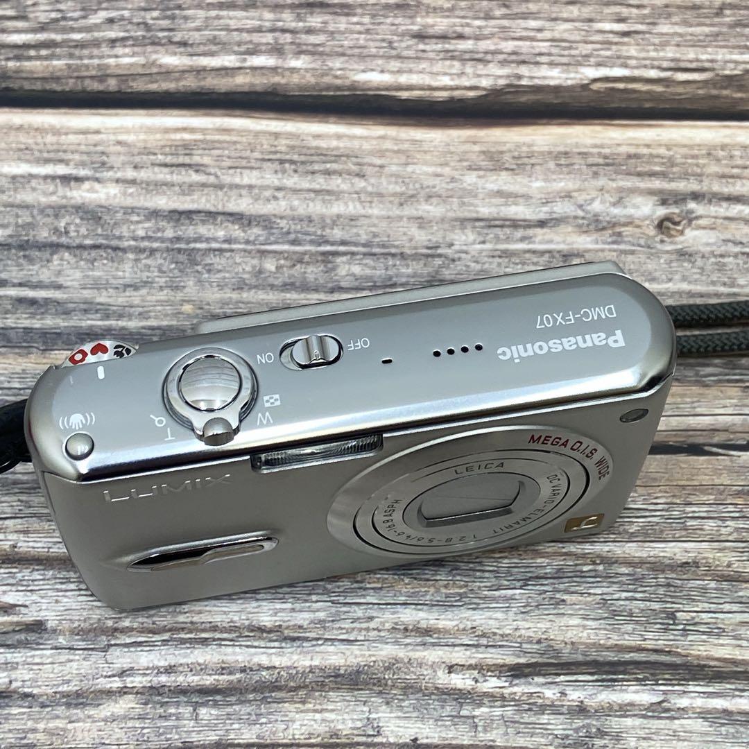 たんさんすい 　Panasonic LUMIX DMC-FX07 デジタル