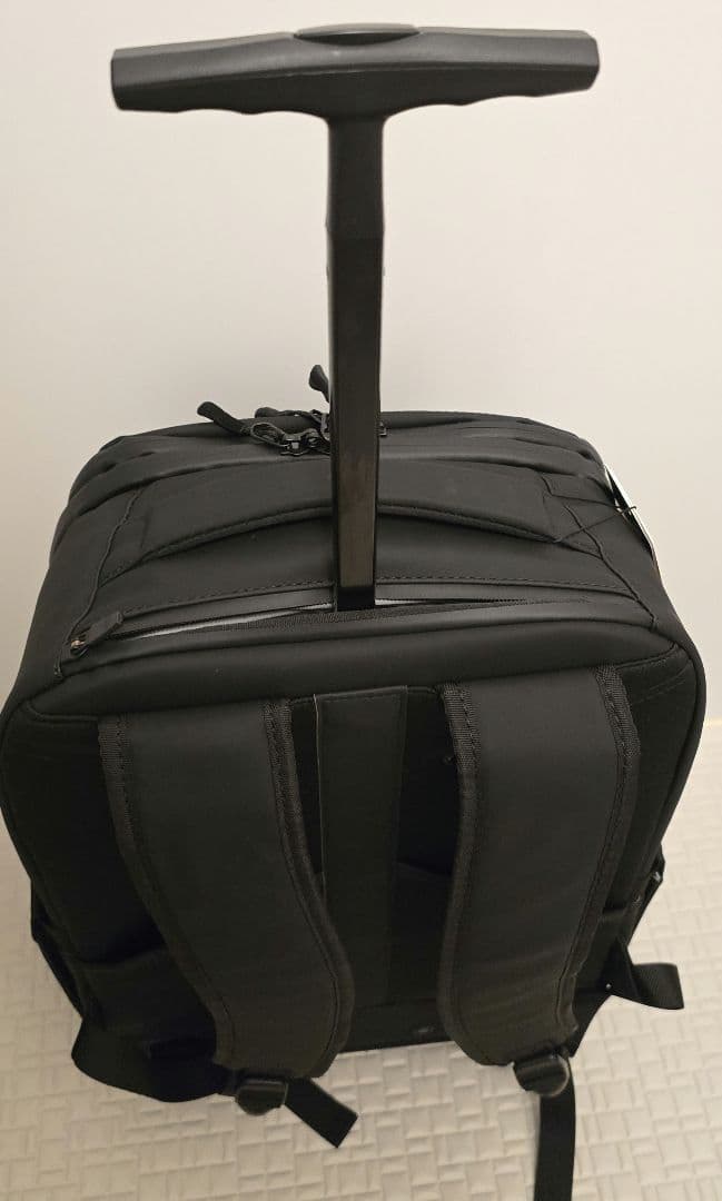 WIM　TRANS-CARRY　キャリーケース←変形→リュック　マクアケ発