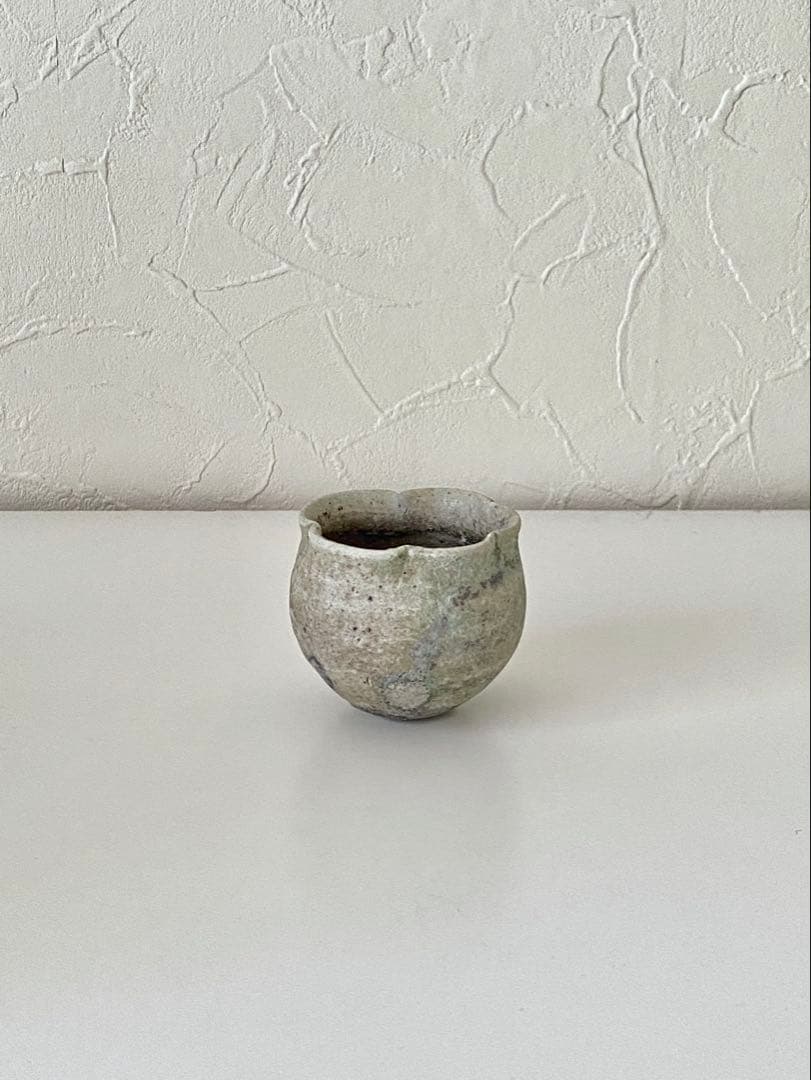 辻村唯　自然釉輪花ぐい呑