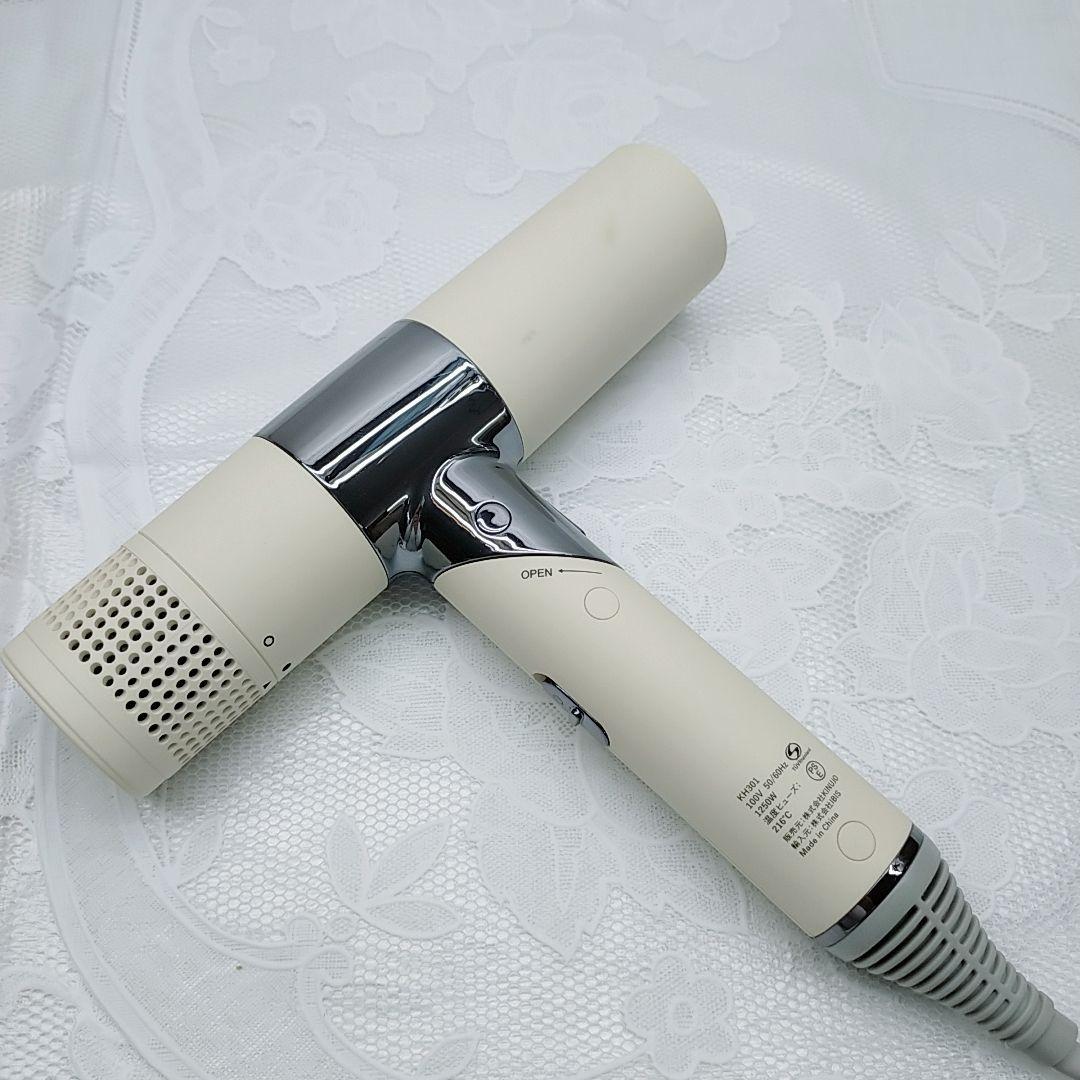 ほぼ未使用★KINUJO 絹女 ドライヤー キヌジョ