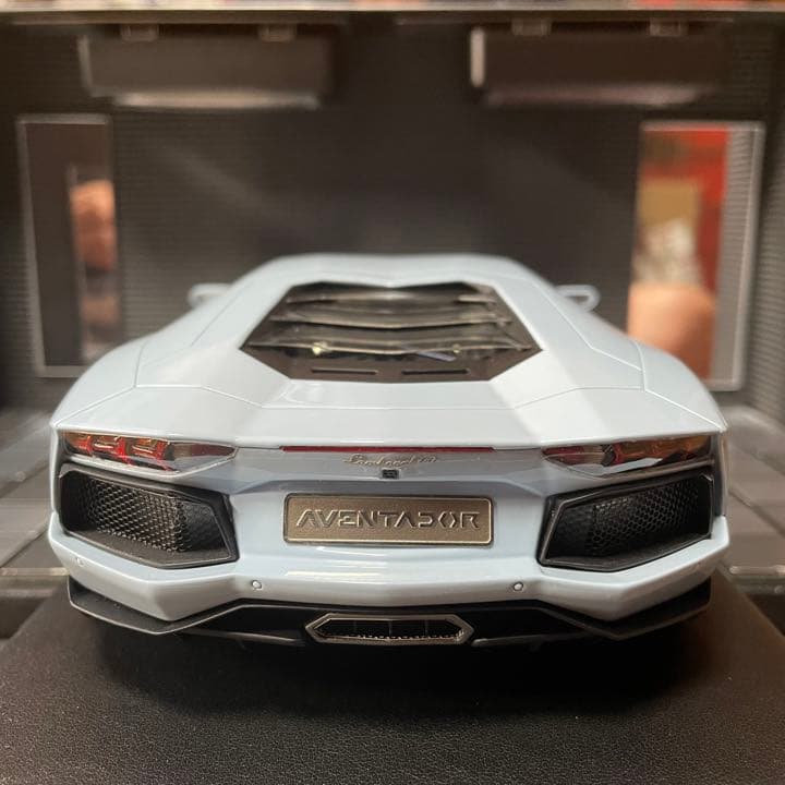 未展示品　ＭＲコレクション　1/18 ランボルギーニアヴェンタドールLP700