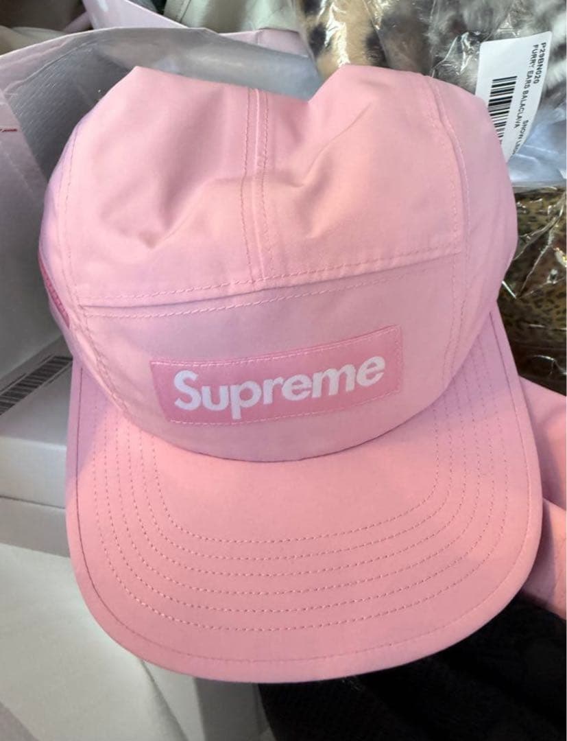 Supreme ピンクGORE-TEX Zip Pocket Camp キャップ