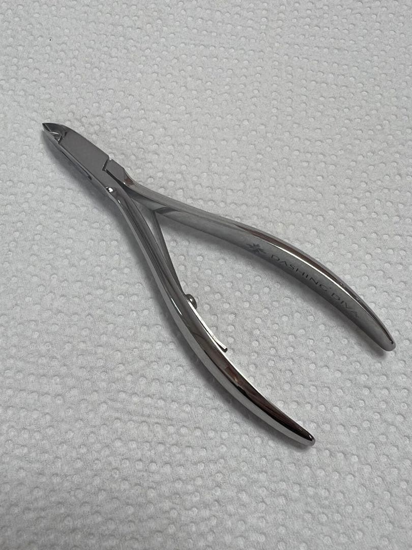 【ちたちき】光キューティクルニッパー(DASHING DIVA)刃研ぎ済み