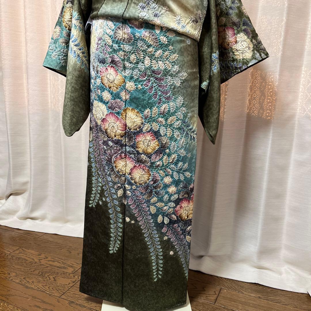 豪華 濃く深い緑からエメラルドグリーンの染め分け 辻ヶ花訪問着 作家物落款あり