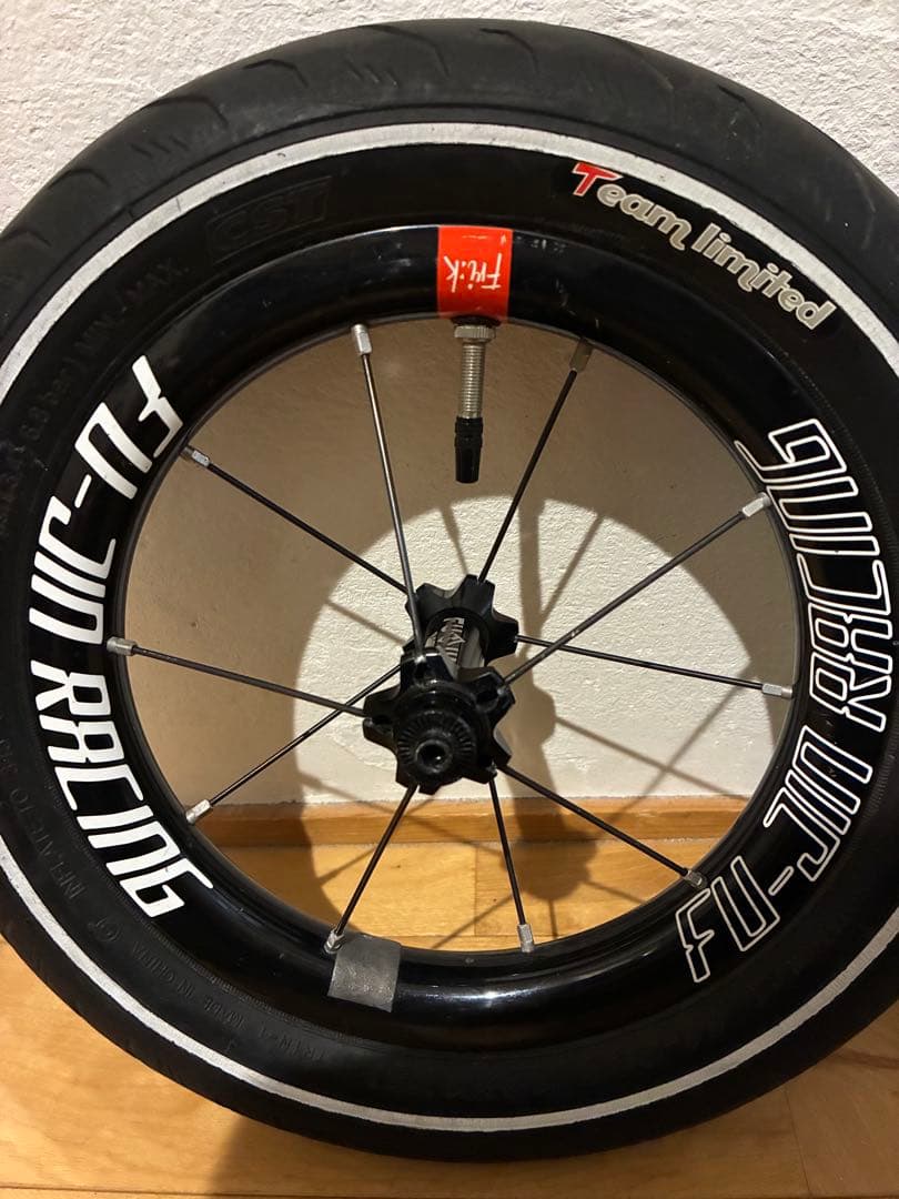 藤*山様 FU-JIN RACING カーボンホイール　CST Type Rac