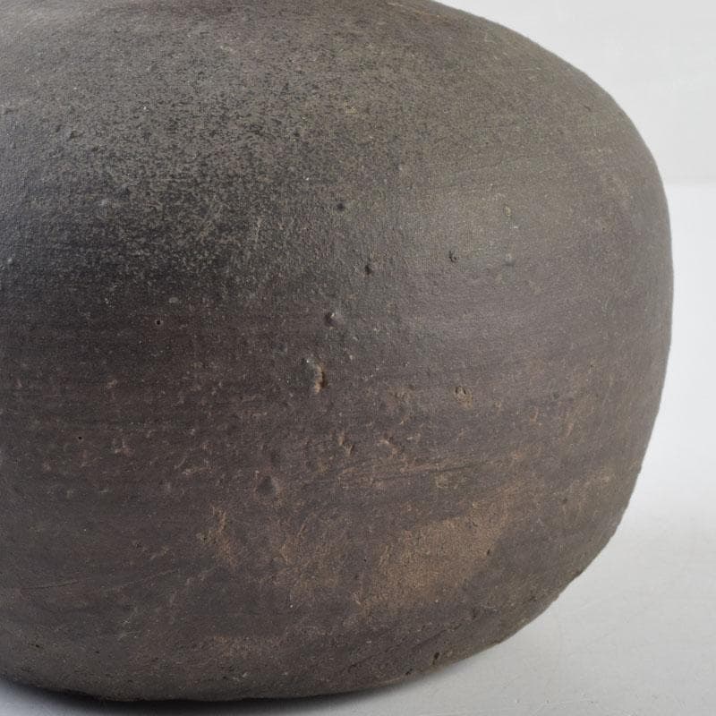 朝鮮美術　須恵器　新羅土器　新羅無細土　壷　V　8930