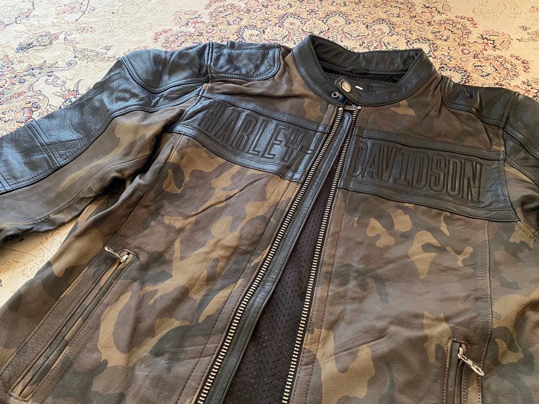 新品未使用HARLEY-DAVIDSON 迷彩レザーロゴジャケット 在庫限り