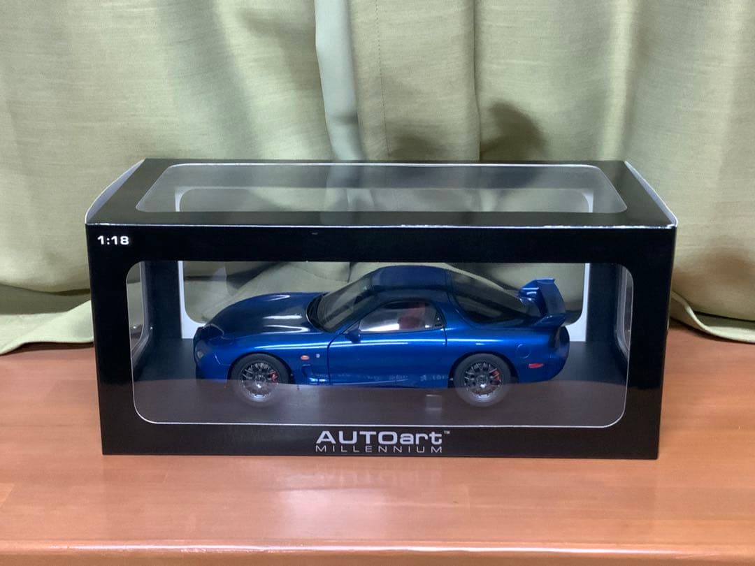 オートアート マツダ RX-7 FD3SスピリットRタイプA ブルー 1/18