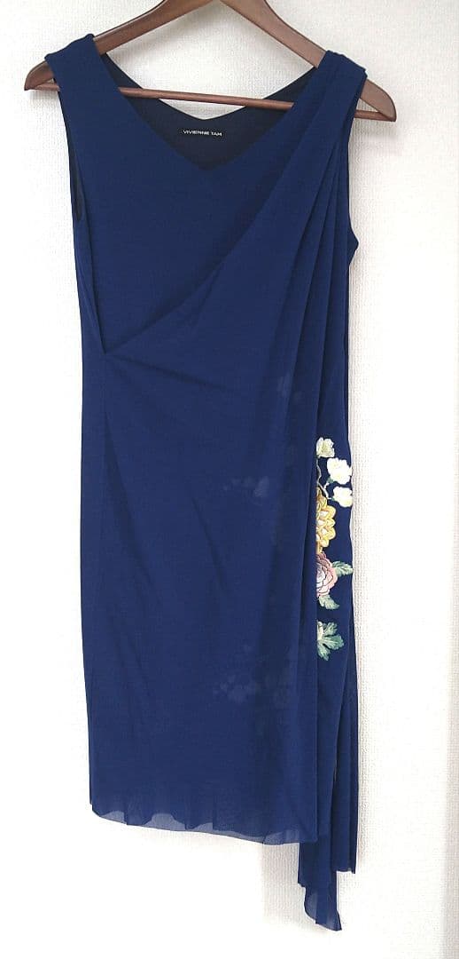 VIVIENNE TAM 刺繍ノースリーブレスドレス(ひざ丈)サイズ0
