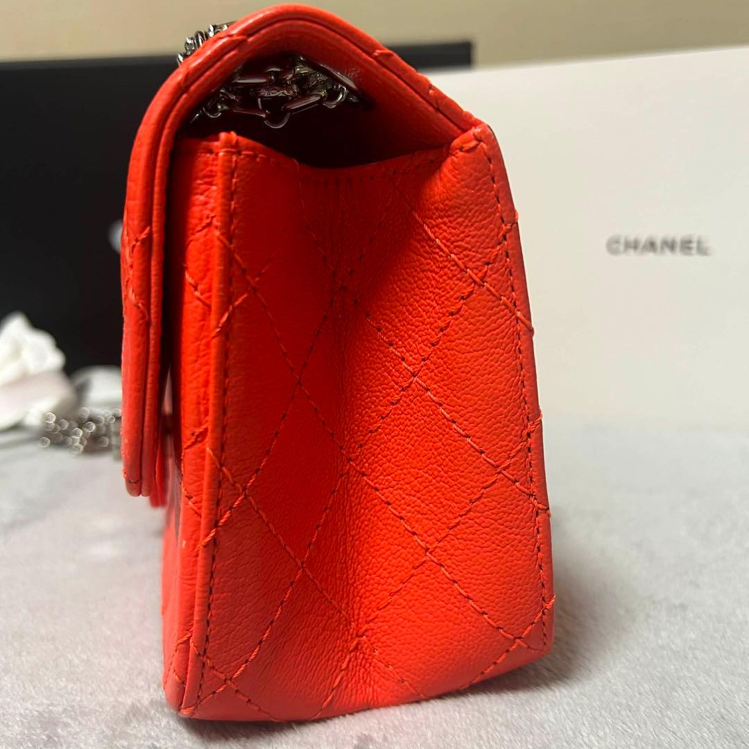 バッグ Chanel Reissue 2.55 Flap Bag