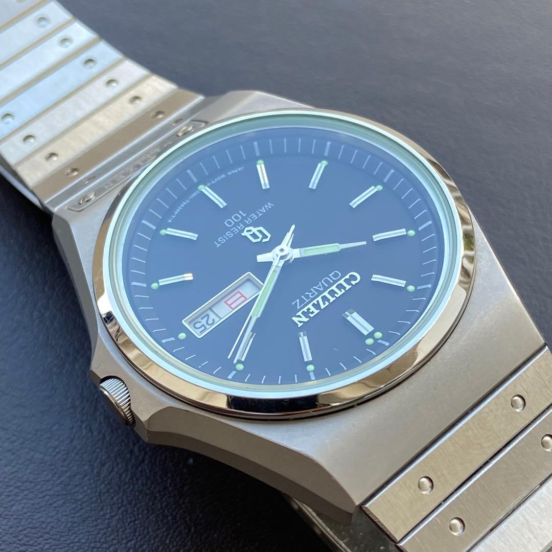 シチズン オールドクォーツ ブラックダイアル ガラス傷無し ロゴプレート 極美品