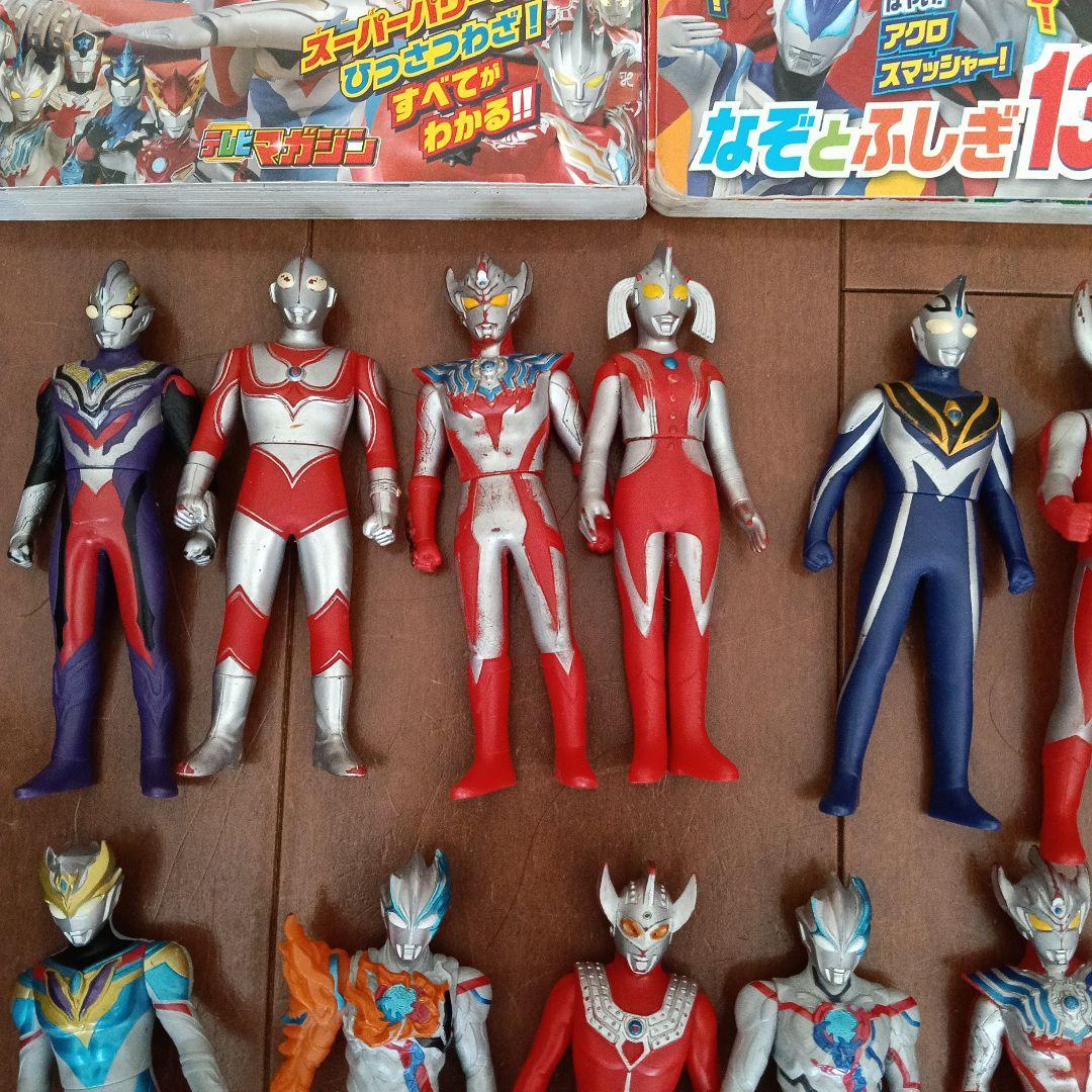 ウルトラマンソフビ 44体　バスボールフィギュア　本　剣　まとめ売り