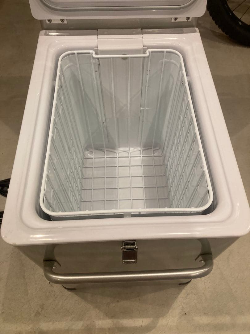 新品未使用☆澤藤電気 ENGEL 車載冷凍冷蔵庫40ℓ MT40F-D1D-P