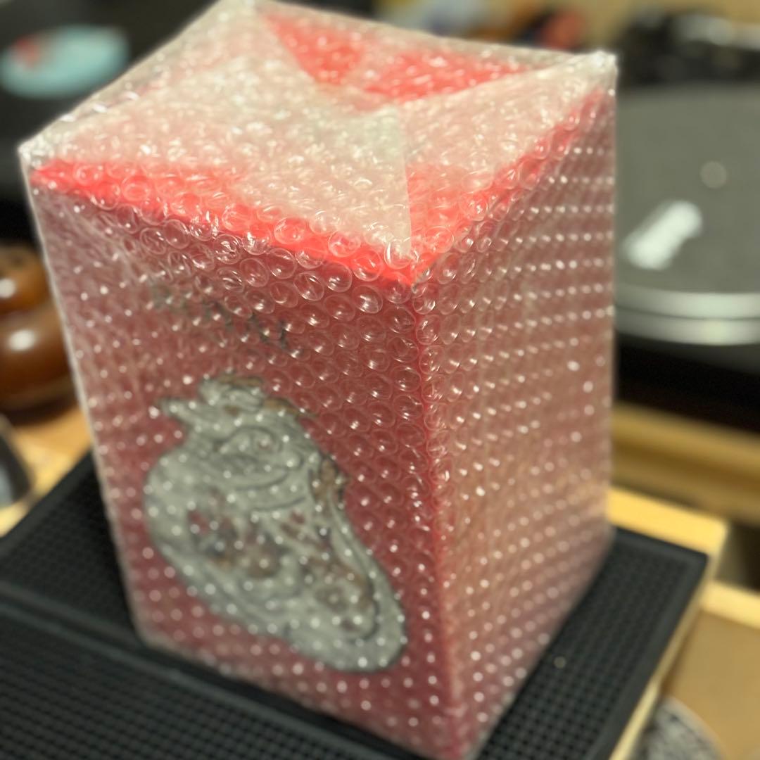 サントリー ロイヤル 辰年ボトル 未開封 箱付き