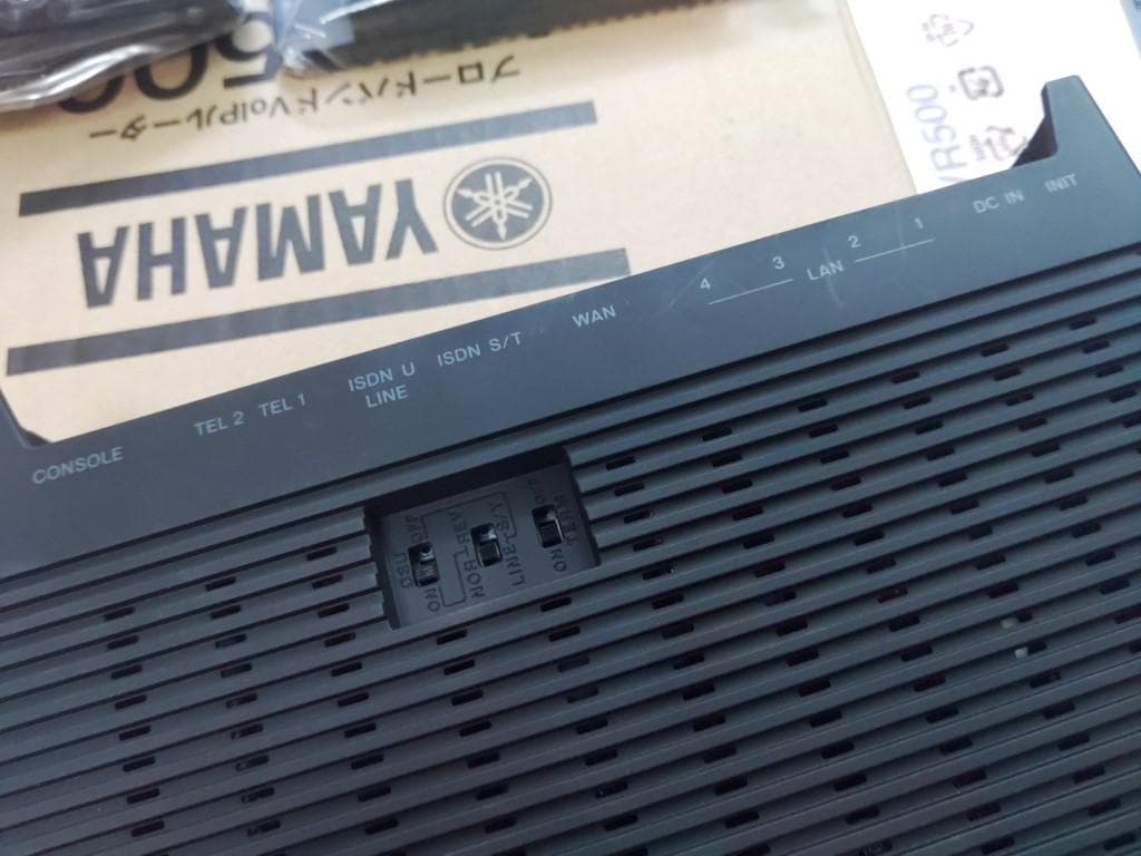 YAMAHA NVR500 有線LANルーター ほぼ新品です