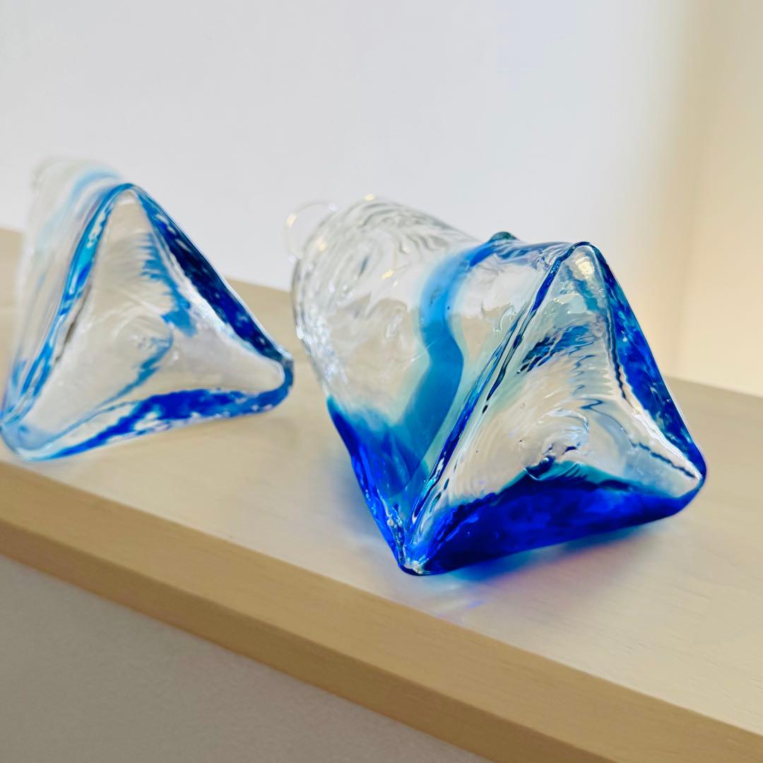 アンティーク 青と透明のガラスアート2点セット