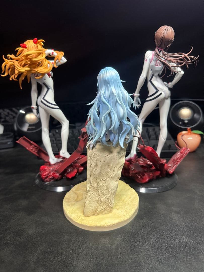 エヴァンゲリオン　フィギュア　アスカ・マリ・レイ