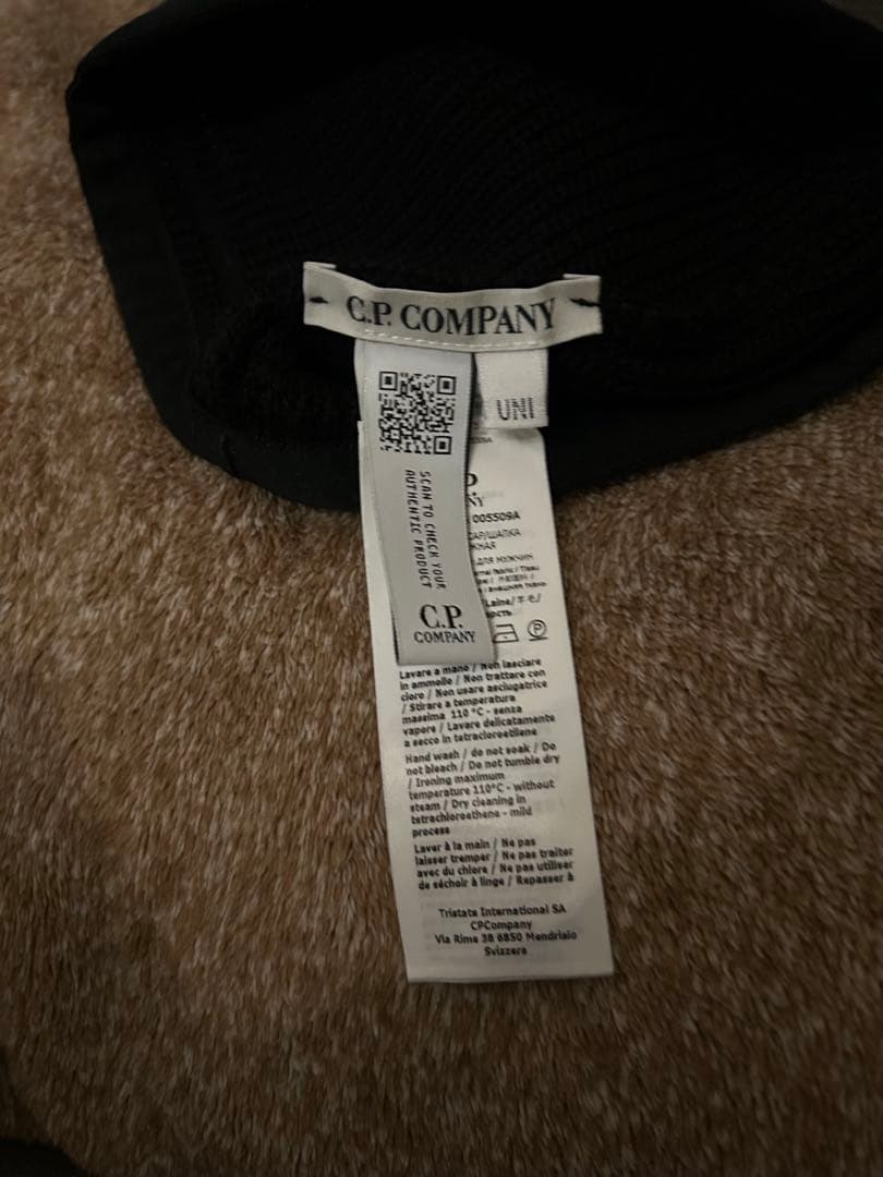 C.P. Company ブラック ネックウォーマー