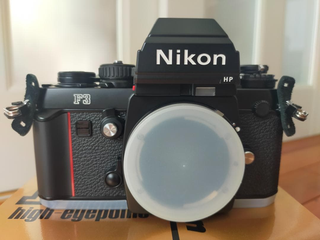 【中古 極美品】Nikon　F3HP　シリアル1999***番
