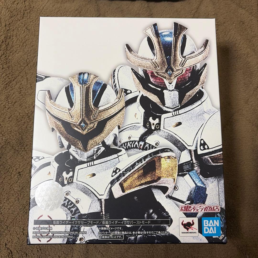 T　S.H.Figuarts（真骨彫製法） 仮面ライダーイクサ