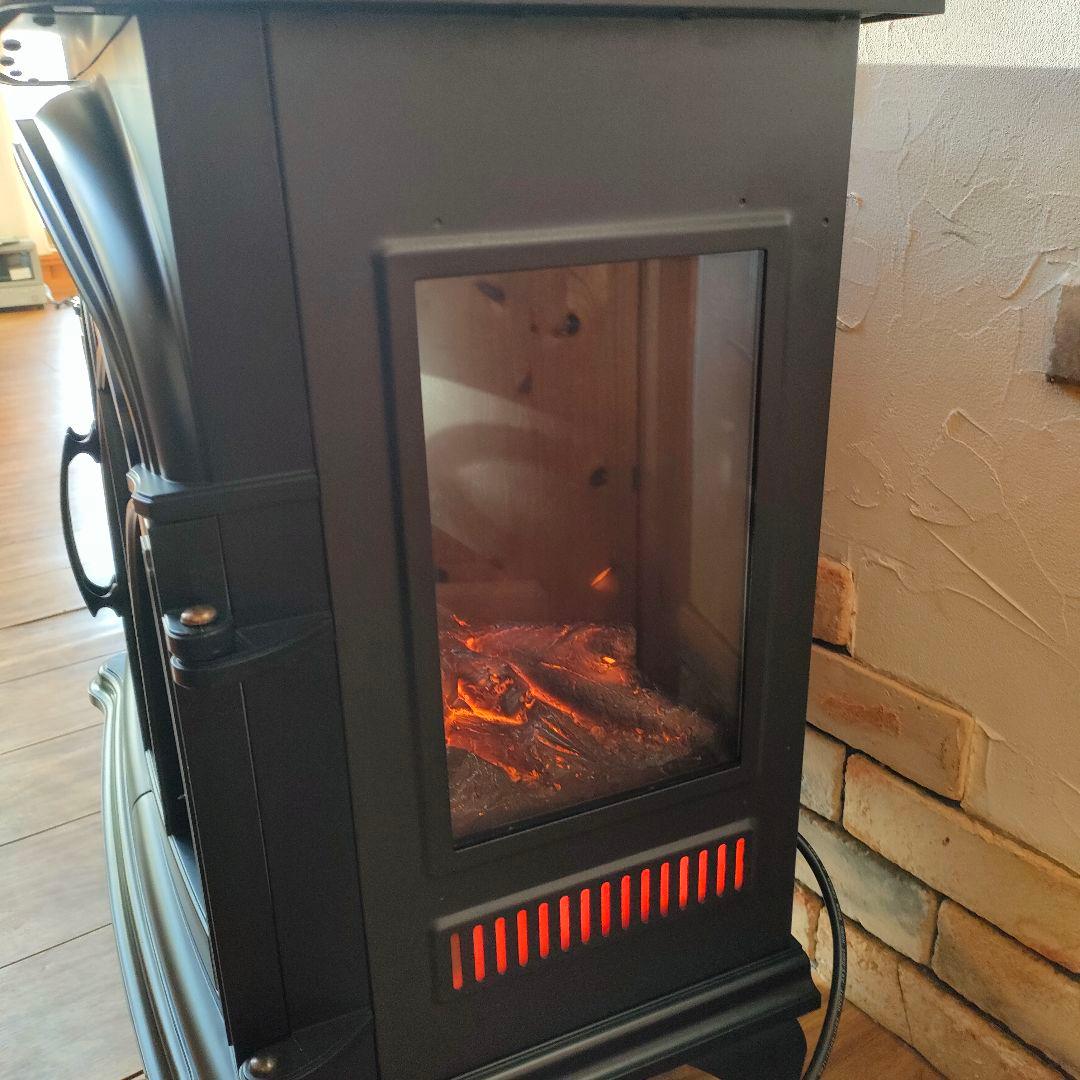 ニトリ ワイド暖炉型ファンヒーター BLT-999B-3-BK 2023年製