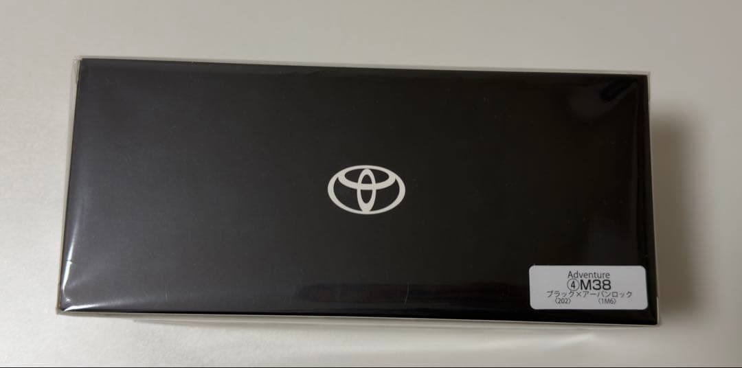 ‼️最安‼️トヨタ 新型RAV4 アドベンチャー1/30 ブラック×アーバンロック