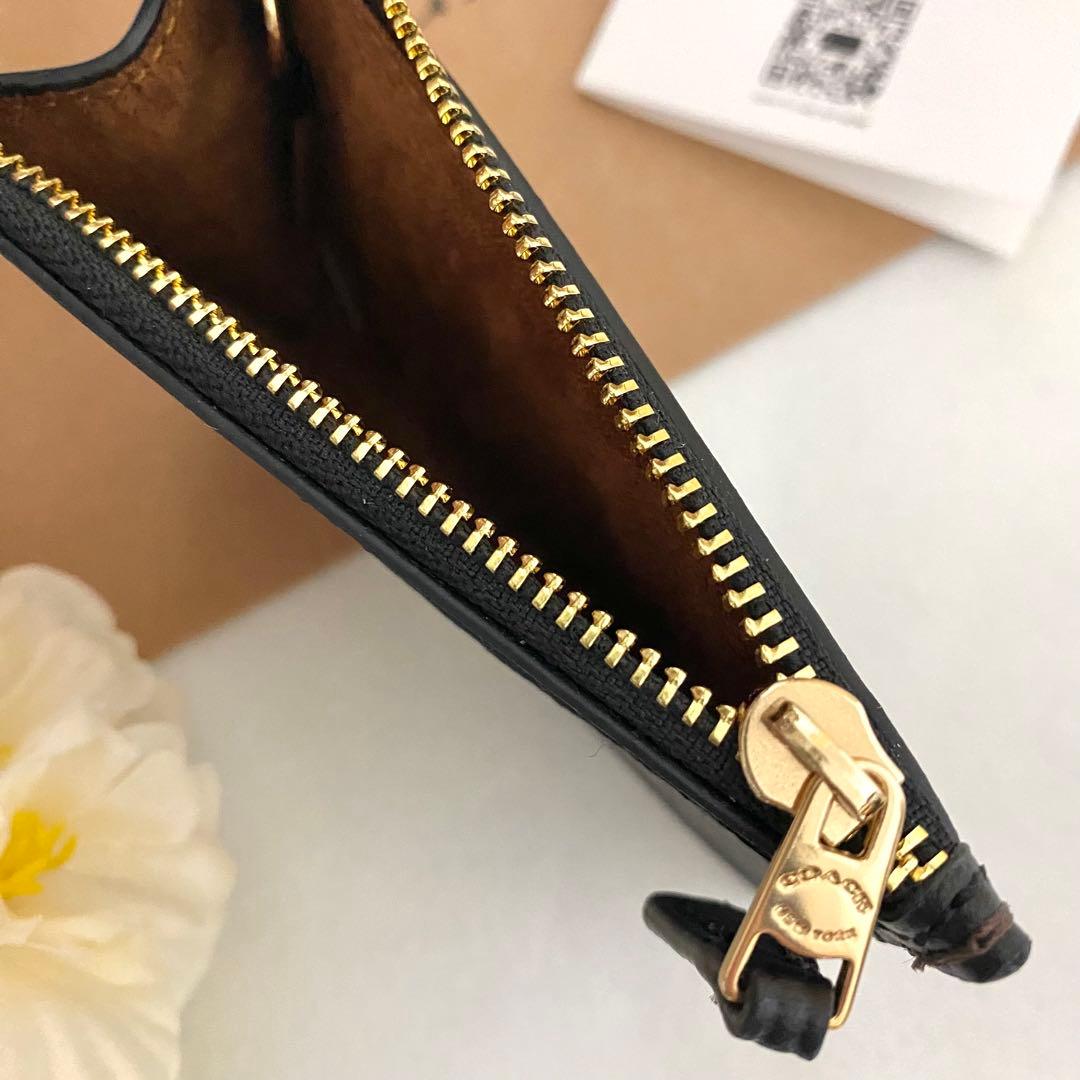 新品　正規品☆COACH (コーチ) ケース　ブラウン シグネチャー