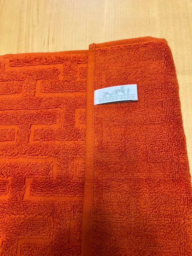 エルメス　ハンドタオル　カレ　タオル