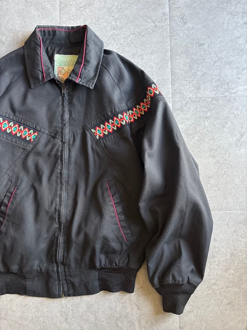 90s USA製 CANYON GUIDE ネイティブ柄ジャケット 短丈ブラック
