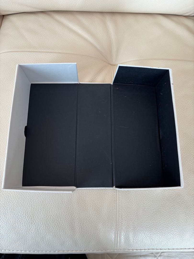 <値下げ交渉可>LOEWE シリコンケース iPhone14Pro Max