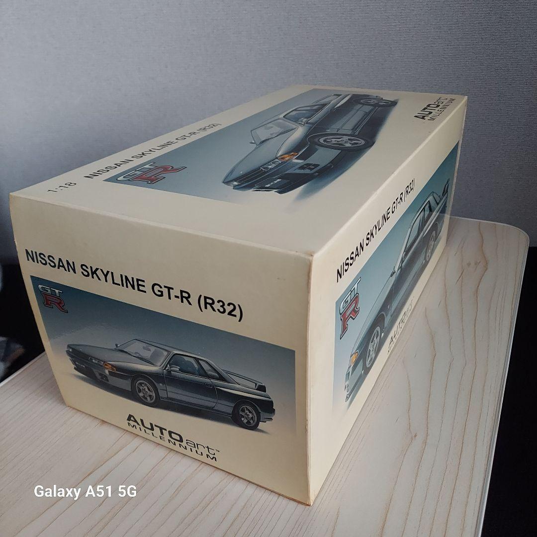 スカイライン GT-R ダークグレー オートアート1/18　純正カスタム品