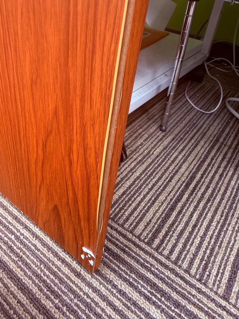 電子ピアノ88鍵盤　ハンマーアクション鍵盤　３本ペダル　ウォールナット