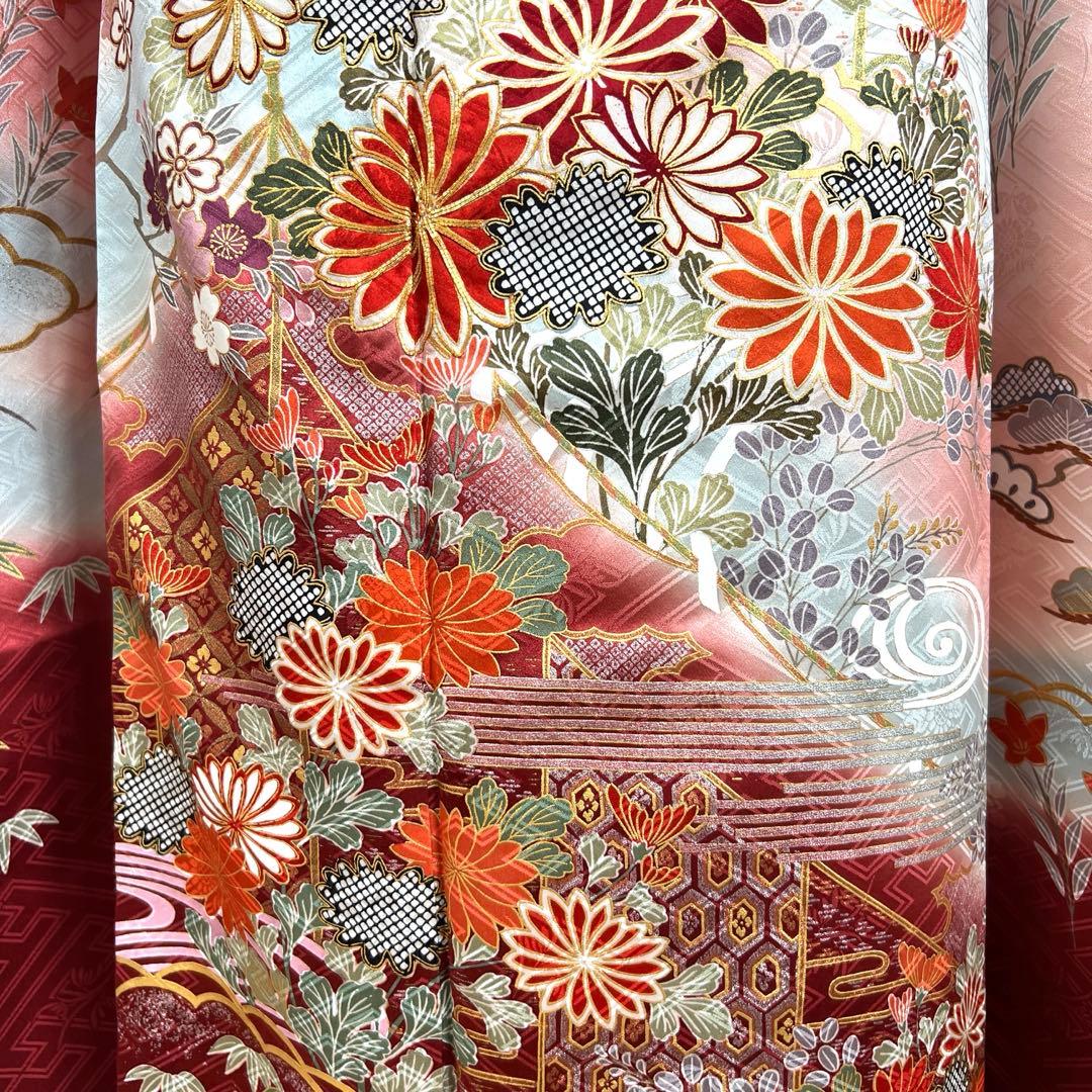 460 振袖のみ 正絹 コーラルピンク 桃 赤 金彩 駒刺繍 暈し染め