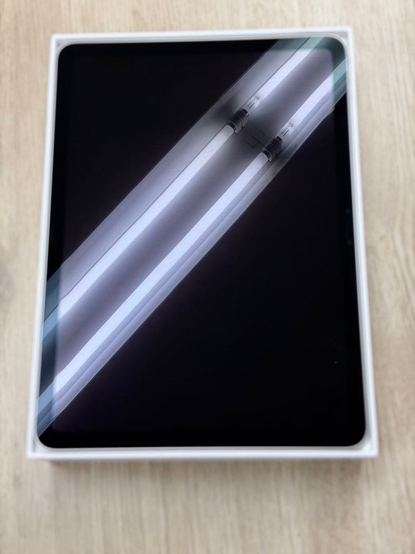 美品 iPad Air M2 128GB Wi-Fi スターライト BT100%