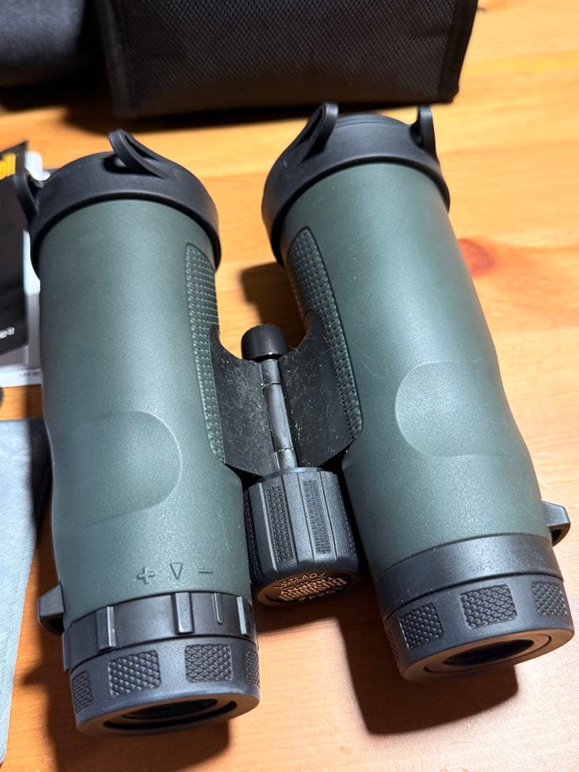 望遠鏡 双眼鏡 10倍 Bushnell TROPHY XLT 10×42mm