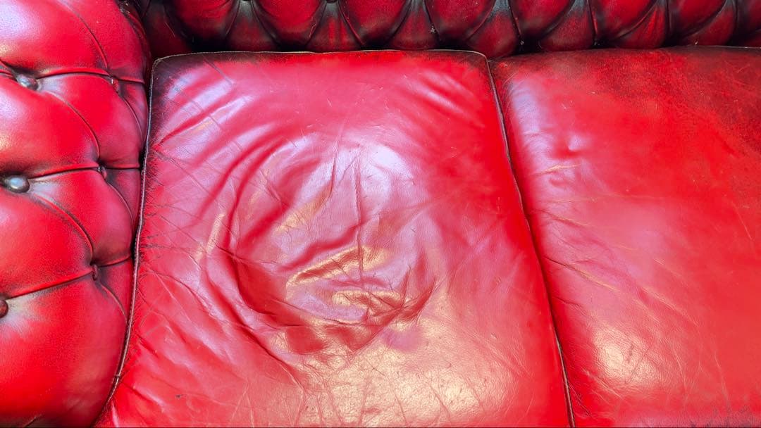 レザー チェスターフィールドソファ