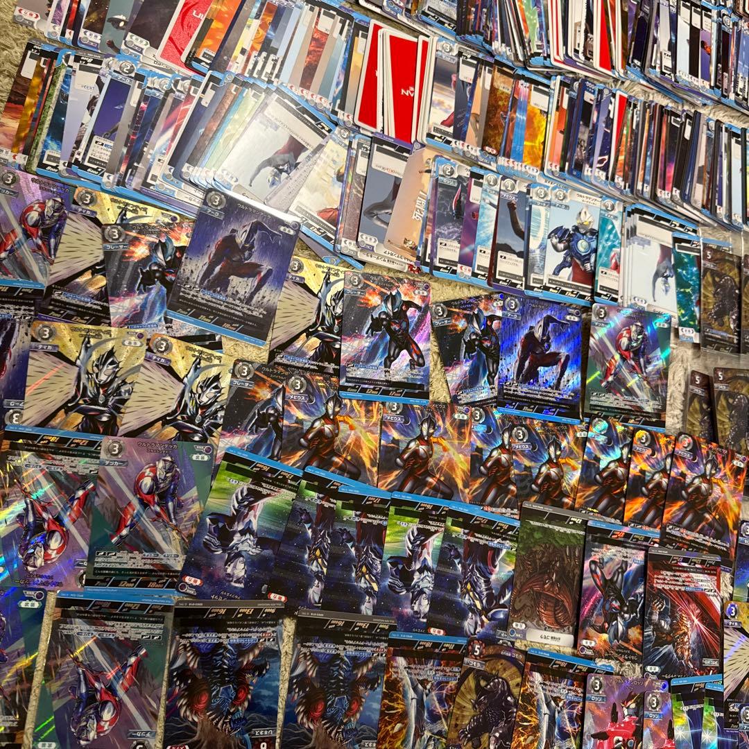 ウルトラマンカード　他　大量まとめ売り【5213