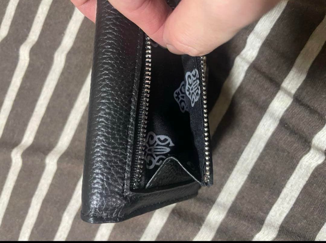 ブラックレザー コンパクト財布