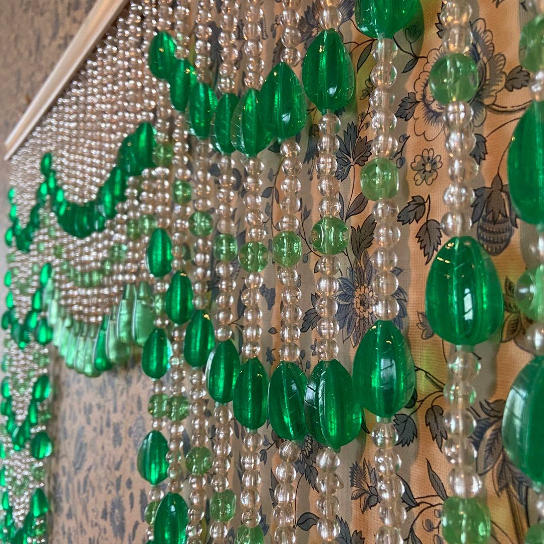 昭和レトロ　ビーズのれん　グリーン　美品 レトロポップ　当時物