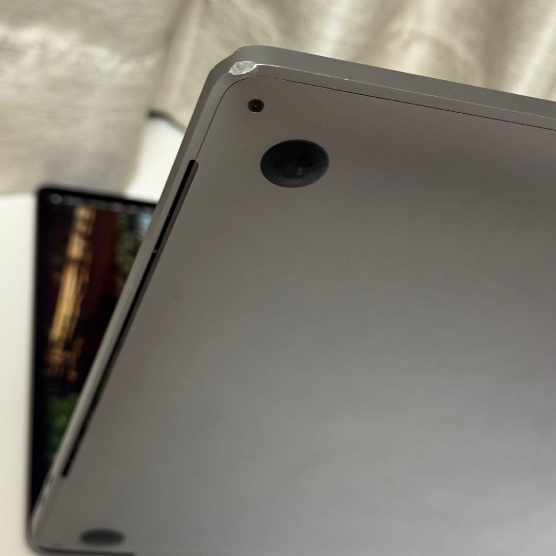 MacBook本体 MacBook Pro 16 (2019) Core i9/16GB/1TB