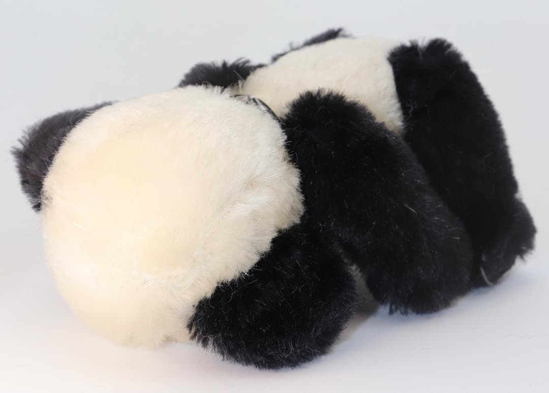 CHEEKY LITTLE PANDA マイクロ・チーキー・パンダ 16cm