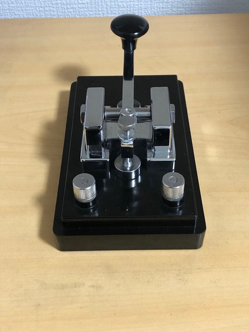 電鍵 モールス信号 アマチュア無線 縦振り