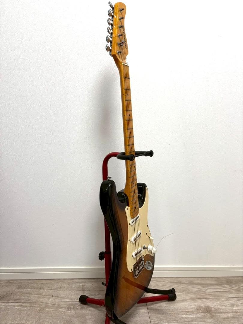 FERNANDES ストラトキャスター ギターケース付き